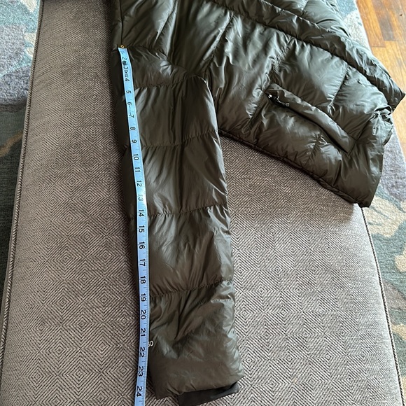 Eddie Bauer Down Coat - Picture 9 of 13